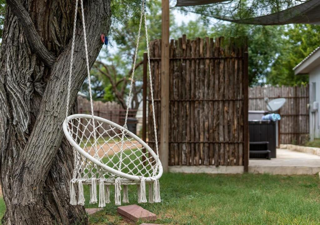 Вилла Claret House Full Kitchen And Private Hot Tub Фредериксберг Экстерьер фото